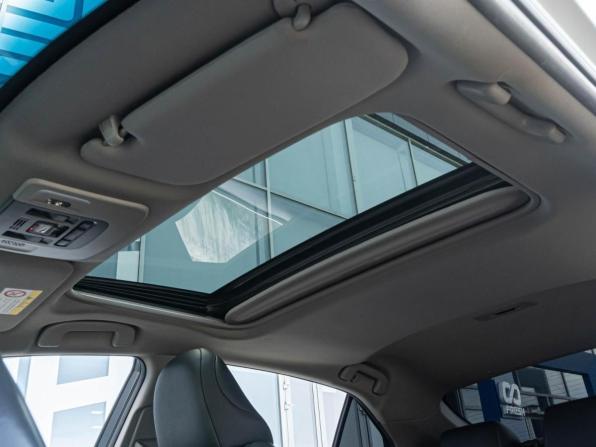 Toyota Camry VIII (XV70) Рестайлинг с пробегом 2021 года, цена 2 995 000 рублей, 38123 км, седан, Автокод Объявления