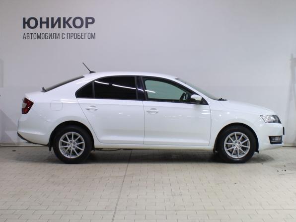 Skoda Rapid I Рестайлинг с пробегом 2017 года, цена 1 129 000 рублей, 117473 км, лифтбек, Автокод Объявления