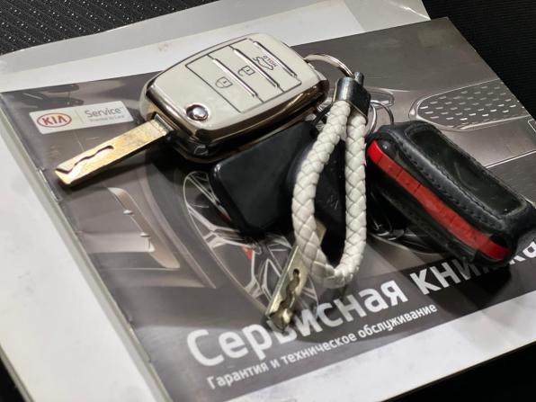 Kia Rio IV Рестайлинг с пробегом 2021 года, цена 1 549 000 рублей, 38000 км, седан, Автокод Объявления