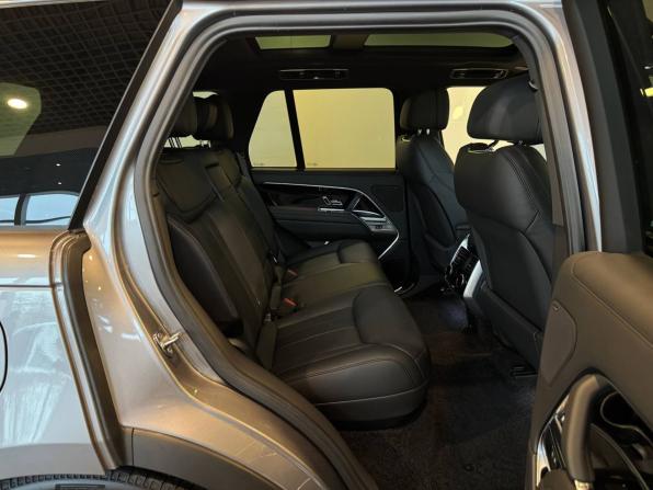 Land Rover Range Rover V с пробегом 2025 года, цена 21 450 000 рублей, 324 км, внедорожник, Автокод Объявления