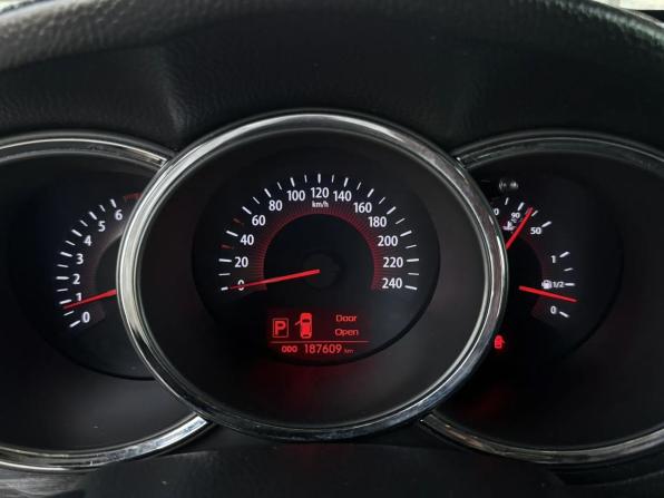 Kia Sorento II Рестайлинг с пробегом 2012 года, цена 1 620 000 рублей, 187609 км, внедорожник, Автокод Объявления