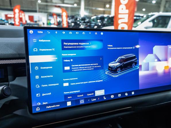Lynk &amp; Co 900 с пробегом 2025 года, цена 6 990 000 рублей, 25000 км, внедорожник, Автокод Объявления