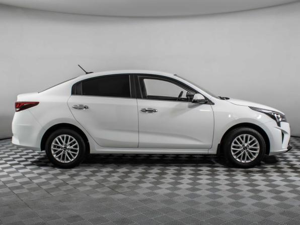 Kia Rio IV Рестайлинг с пробегом 2020 года, цена 1 870 000 рублей, 83644 км, седан, Автокод Объявления