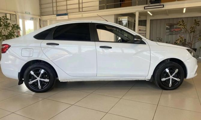 Lada (ВАЗ) Vesta I с пробегом 2017 года, цена 725 000 рублей, 147200 км, седан, Автокод Объявления