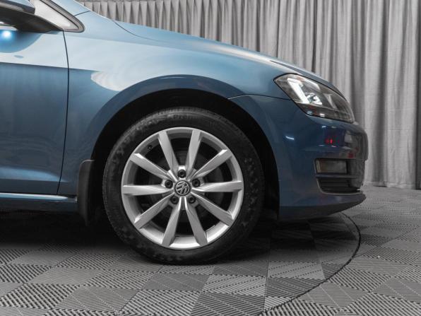 Volkswagen Golf VII с пробегом 2013 года, цена 1 450 000 рублей, 128493 км, хэтчбек, Автокод Объявления