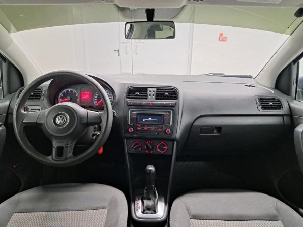 Volkswagen Polo V с пробегом 2011 года, цена 704 000 рублей, 241398 км, седан, Автокод Объявления