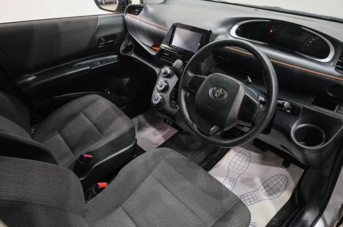 Toyota Sienta I Рестайлинг 1 с пробегом 2019 года, цена 1 549 000 рублей, 109000 км, компактвэн, Автокод Объявления