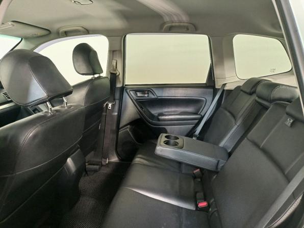 Subaru Forester IV Рестайлинг с пробегом 2015 года, цена 1 549 000 рублей, 200000 км, внедорожник, Автокод Объявления