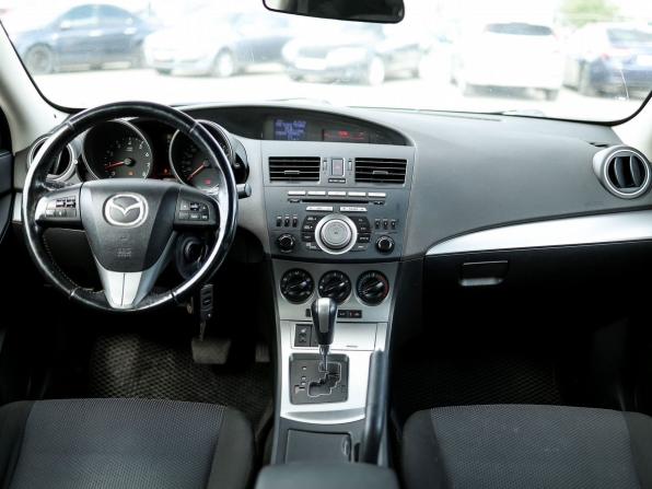 Mazda 3 II (BL) Рестайлинг с пробегом 2011 года, цена 779 000 рублей, 215278 км, седан, Автокод Объявления
