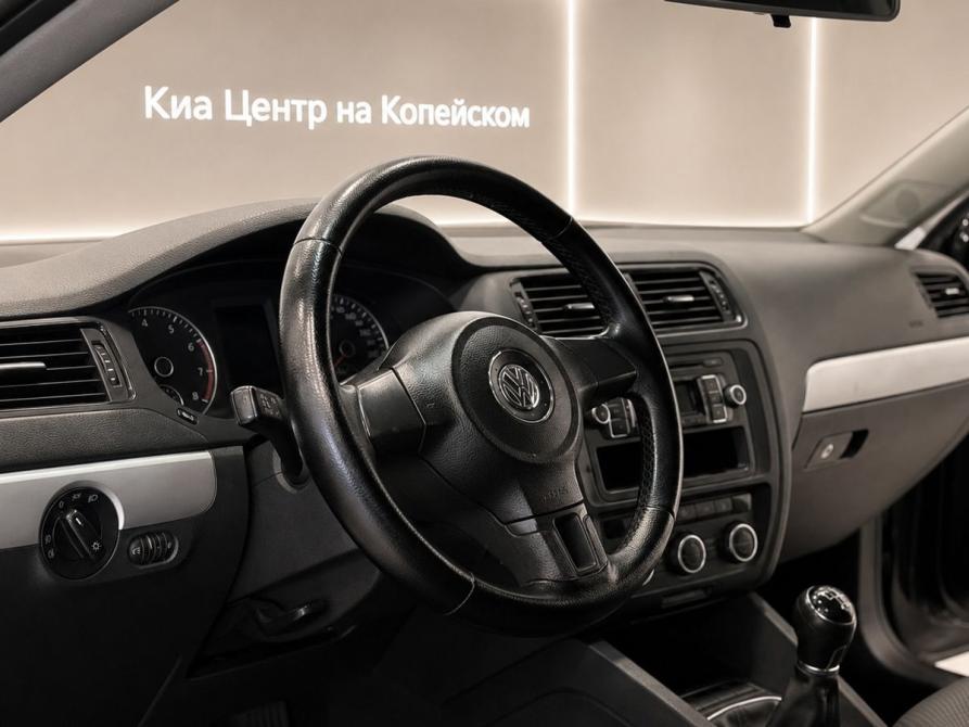 Volkswagen Jetta VI Челябинск  - изображение 8