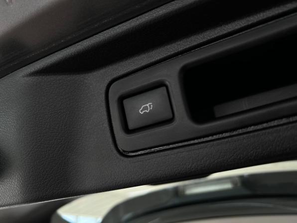 Toyota Fortuner II с пробегом 2019 года, цена 3 990 000 рублей, 76110 км, внедорожник, Автокод Объявления