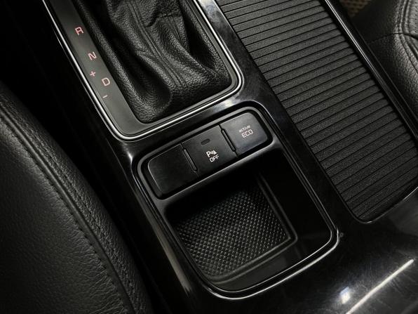 Kia Sorento II Рестайлинг с пробегом 2018 года, цена 1 970 000 рублей, 176017 км, внедорожник, Автокод Объявления