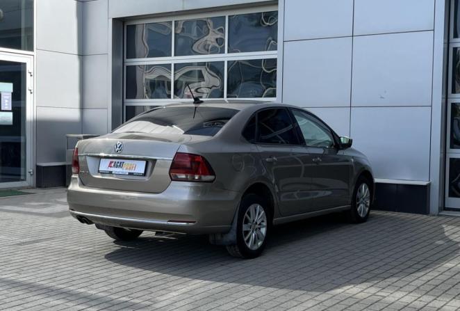Volkswagen Polo V Рестайлинг с пробегом 2017 года, цена 1 300 000 рублей, 164907 км, седан, Автокод Объявления