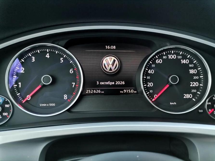 Volkswagen Touareg II Рестайлинг Москва  - изображение 15