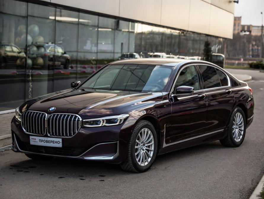 BMW 7 серии VI (G11/G12) Рестайлинг Санкт-Петербург  - изображение 4