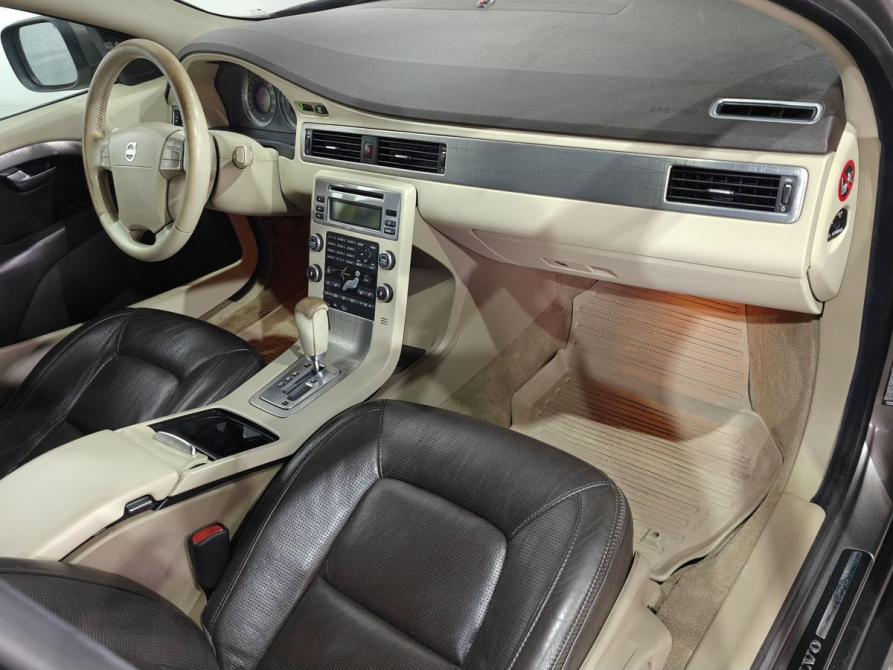Volvo XC70 II Москва  - изображение 10