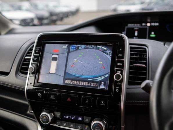 Nissan Serena V (C27) с пробегом 2018 года, цена 2 199 000 рублей, 127534 км, минивэн, Автокод Объявления