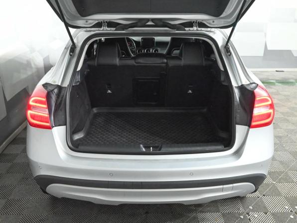 Mercedes-Benz GLA I (X156) с пробегом 2014 года, цена 1 790 000 рублей, 132702 км, внедорожник, Автокод Объявления