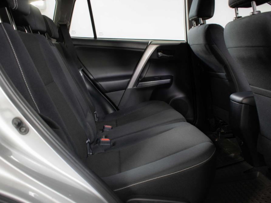 Toyota RAV4 IV (XA40) Рестайлинг Москва  - изображение 10