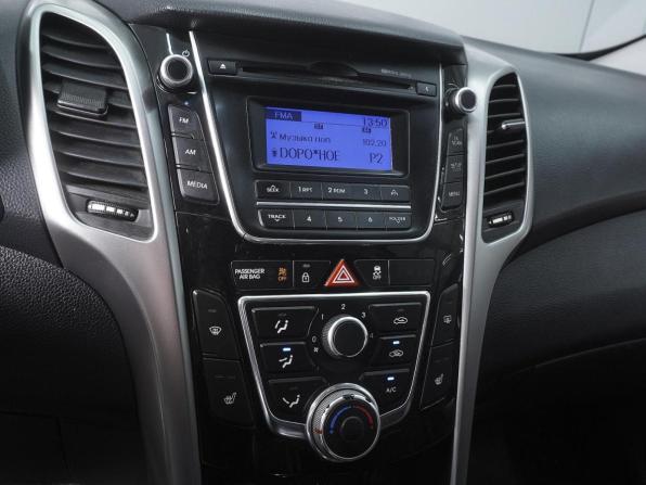 Hyundai i30 II с пробегом 2012 года, цена 899 000 рублей, 223032 км, хэтчбек, Автокод Объявления