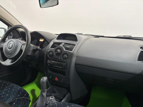 Renault Megane II Рестайлинг с пробегом 2006 года, цена 280 000 рублей, 218333 км, седан, Автокод Объявления