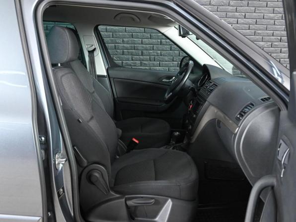 Skoda Yeti I Рестайлинг с пробегом 2014 года, цена 1 400 000 рублей, 101782 км, внедорожник, Автокод Объявления