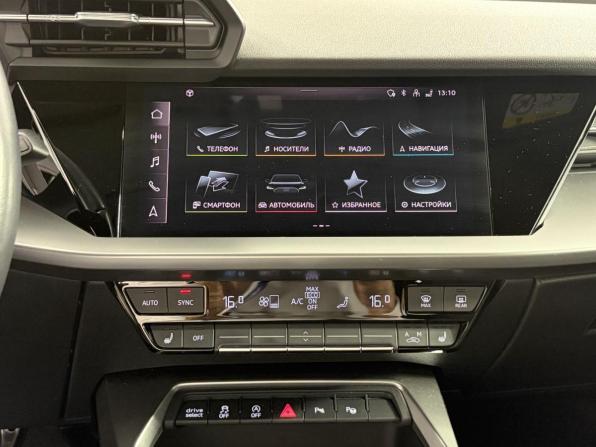 Audi A3 IV (8Y) с пробегом 2021 года, цена 2 612 900 рублей, 77690 км, хэтчбек, Автокод Объявления