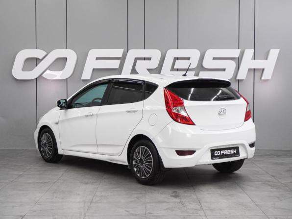 Hyundai Solaris I с пробегом 2013 года, цена 749 000 рублей, 229010 км, хэтчбек, Автокод Объявления