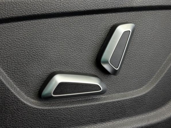Geely Coolray I с пробегом 2024 года, цена 1 995 000 рублей, 34513 км, внедорожник, Автокод Объявления