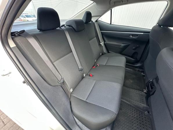 Toyota Corolla XI (E160 E170 E180) с пробегом 2013 года, цена 1 640 000 рублей, 69572 км, седан, Автокод Объявления