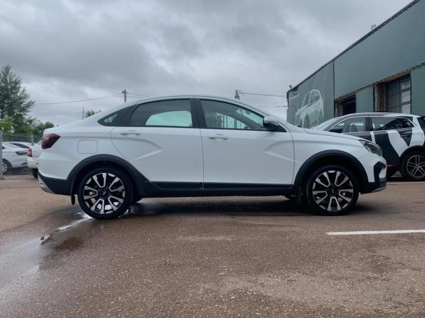 Lada (ВАЗ) Vesta I Рестайлинг (NG) с пробегом 2024 года, цена 1 345 000 рублей, 57450 км, седан, Автокод Объявления