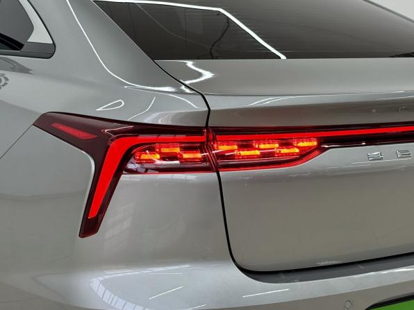 FAW Bestune B70 I с пробегом 2023 года, цена 1 370 000 рублей, 11839 км, лифтбек, Автокод Объявления
