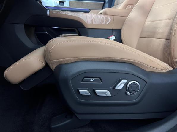 Hyundai Santa Fe V (MX5) с пробегом 2026 года, цена 5 750 000 рублей, 10 км, внедорожник, Автокод Объявления