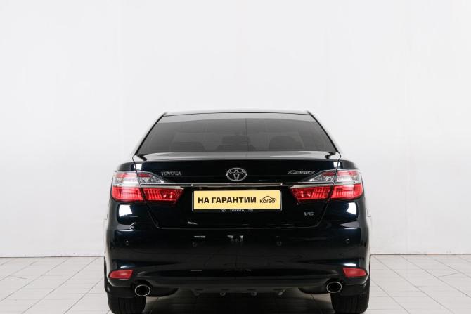 Toyota Camry VII (XV50) Рестайлинг с пробегом 2015 года, цена 2 599 000 рублей, 243000 км, седан, Автокод Объявления