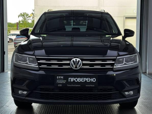 Volkswagen Tiguan II с пробегом 2018 года, цена 2 920 000 рублей, 98701 км, внедорожник, Автокод Объявления