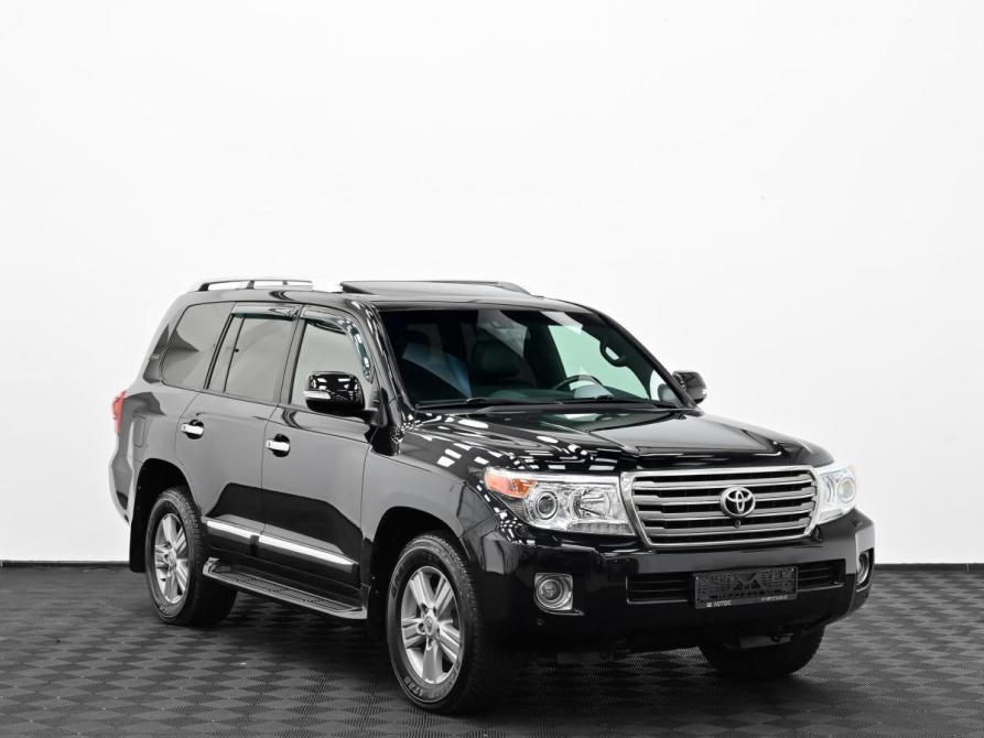 Toyota Land Cruiser 200 Series Рестайлинг 1 Москва  - изображение 1