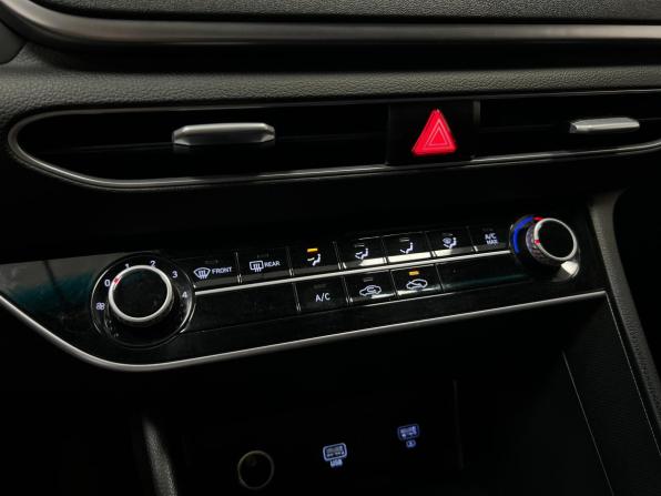 Hyundai Sonata VIII (DN8) с пробегом 2019 года, цена 1 599 000 рублей, 190194 км, седан, Автокод Объявления