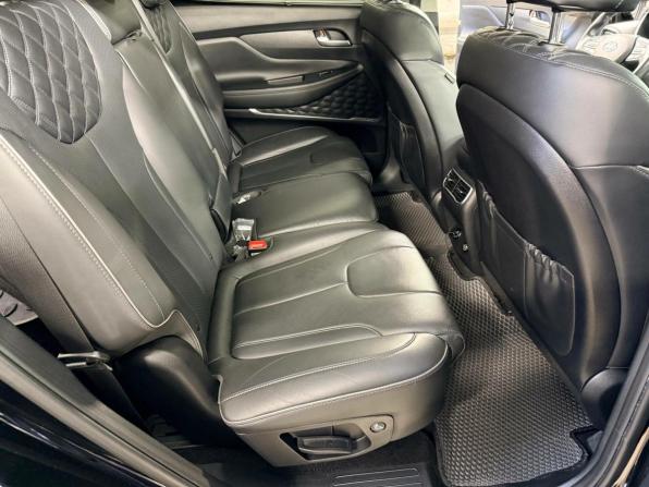 Hyundai Santa Fe IV Рестайлинг с пробегом 2022 года, цена 4 448 000 рублей, 58318 км, внедорожник, Автокод Объявления