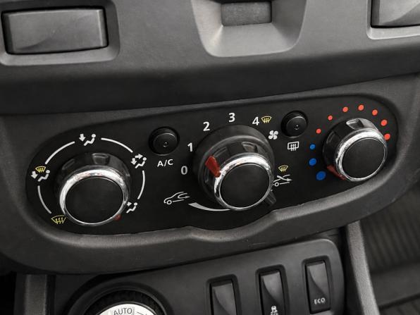 Renault Duster I Рестайлинг с пробегом 2017 года, цена 1 249 000 рублей, 165000 км, внедорожник, Автокод Объявления