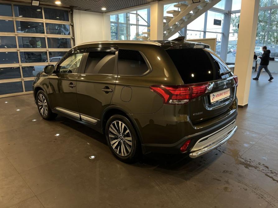Mitsubishi Outlander III Рестайлинг 3 Чебоксары  - изображение 5