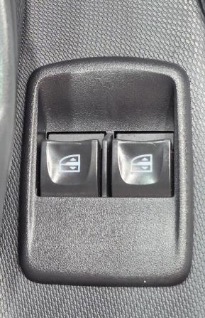 Renault Logan II Рестайлинг с пробегом 2022 года, цена 1 090 000 рублей, 67151 км, седан, Автокод Объявления