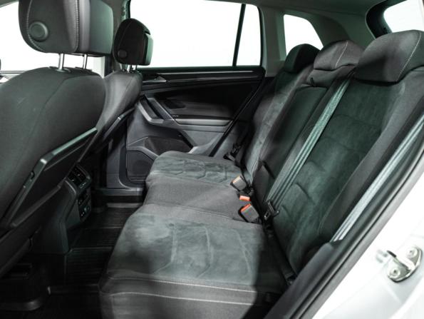 Volkswagen Tiguan II с пробегом 2017 года, цена 2 799 000 рублей, 38944 км, внедорожник, Автокод Объявления