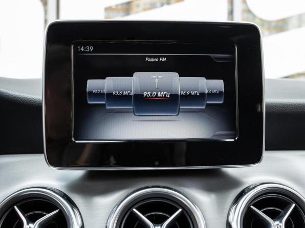 Mercedes-Benz GLA I (X156) Рестайлинг с пробегом 2019 года, цена 2 720 000 рублей, 145065 км, внедорожник, Автокод Объявления
