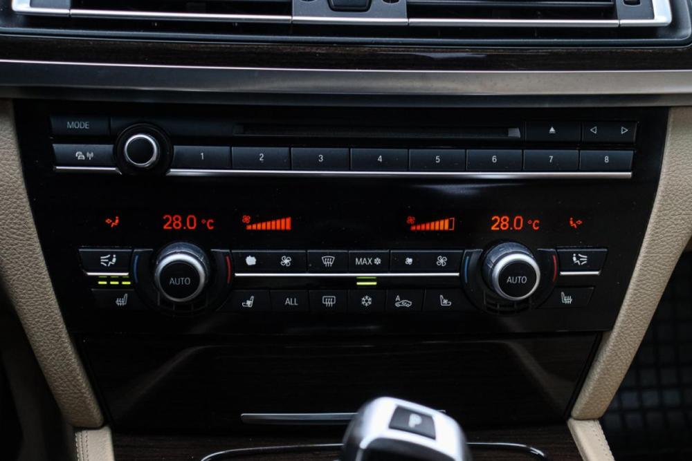 BMW 7 серии V (F01/F02/F04) Москва  - изображение 21