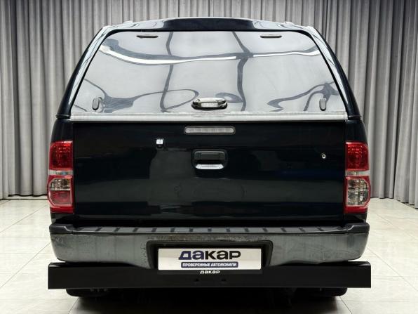Toyota Hilux VII Рестайлинг с пробегом 2014 года, цена 2 399 000 рублей, 187205 км, пикап, Автокод Объявления