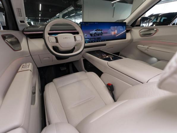 Lynk &amp; Co 900 с пробегом 2025 года, цена 7 500 000 рублей, 8500 км, внедорожник, Автокод Объявления