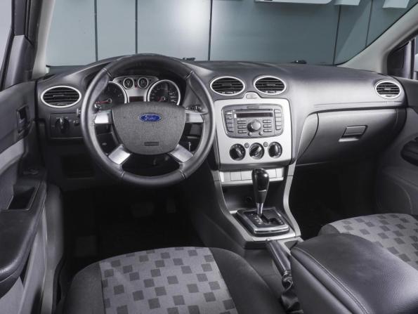 Ford Focus II Рестайлинг с пробегом 2011 года, цена 710 000 рублей, 230193 км, седан, Автокод Объявления