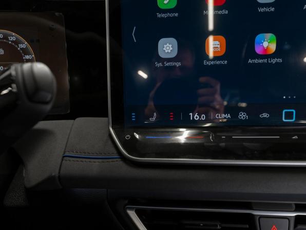 Volkswagen Tiguan III (China Market) с пробегом 2026 года, цена 4 650 000 рублей, 25 км, внедорожник, Автокод Объявления