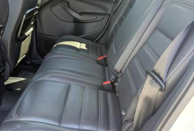 Ford Kuga II Рестайлинг с пробегом 2017 года, цена 1 420 000 рублей, 128854 км, внедорожник, Автокод Объявления