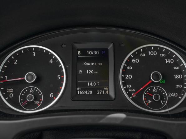 Volkswagen Tiguan I с пробегом 2010 года, цена 1 080 000 рублей, 168439 км, внедорожник, Автокод Объявления